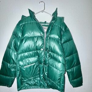 Saratoga Green Puffer Jacket with hood and Quilted Design Size S